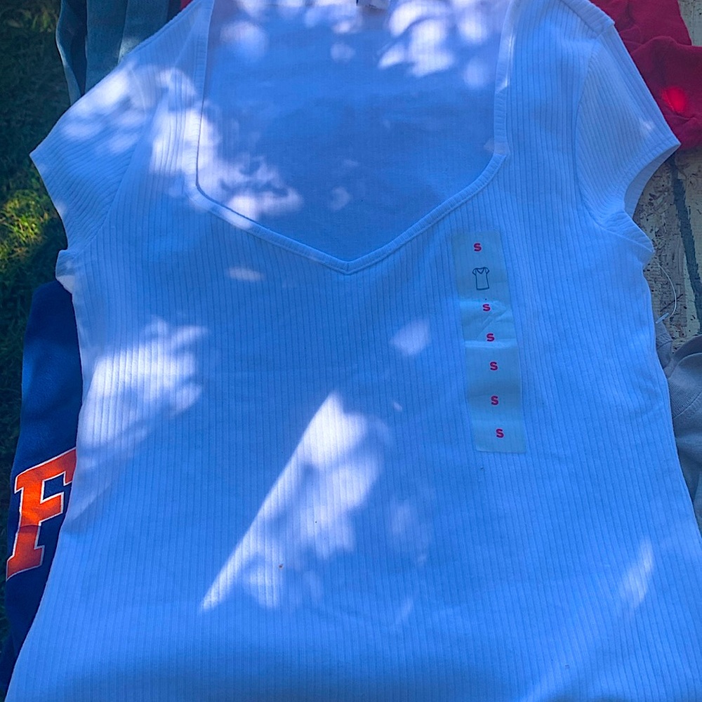 Old navy top